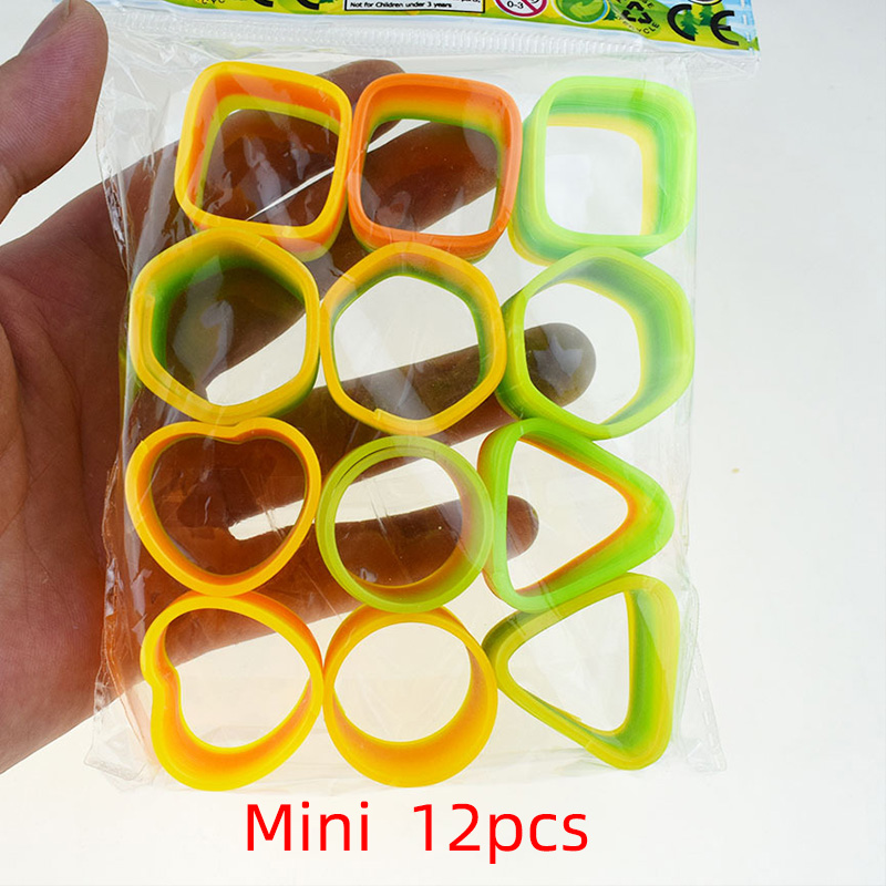 24PCS Rainbow Magic Springs Circle Toys Kids Birthday Party Favors Guests Giveaway Small Gifts Pinata Fillers Flexible Funny Toy pieces
